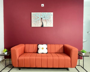 Cliff Haus 1 - 3 Min South Cliff, Luxurious AC 2BHK